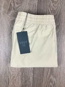 Pantaloni da allenamento VRST uomo media misti taglia S argilla sabbia beige golf attivo - Foto 1 di 6