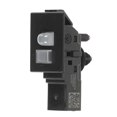 19-25 JEEP RAM REAR FOOT WELL LAMP LIGHT GENUINE MOPAR 68367033AA - Изображение 1 из 4