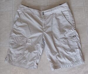 Columbia Womens 12 Omni Shade Lightweight Quick Dry Cargo Sun Protection Shorts