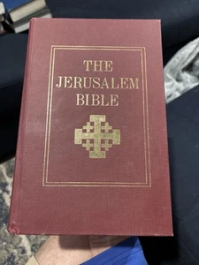 The Jerusalem Bible, Copyright 1966, over 2000 Pages - Picture 1 of 7