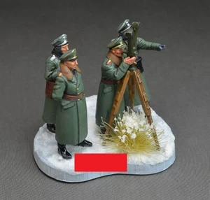 Modellino in plastica dipinto assemblato comandante esercito tedesco scala 1/72 fatto a mano - Foto 1 di 5