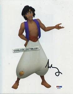 SCOTT WEINGER of ALADDIN IN PERSON SIGNED 8X10 COLOR PHOTO "PSA/DNA COA" - Picture 1 of 2