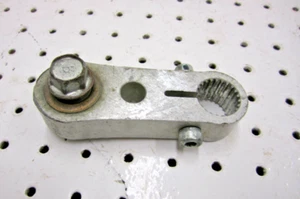 2007 YAMAHA PHAZER PZ50 REAR SUSPENSION REAR ARM PIVOT ARM 8GC-47361 - Picture 1 of 3