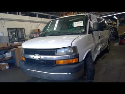 Wiper Transmission Fits 96-14 EXPRESS 1500 VAN 1367748 - Image 1 of 4