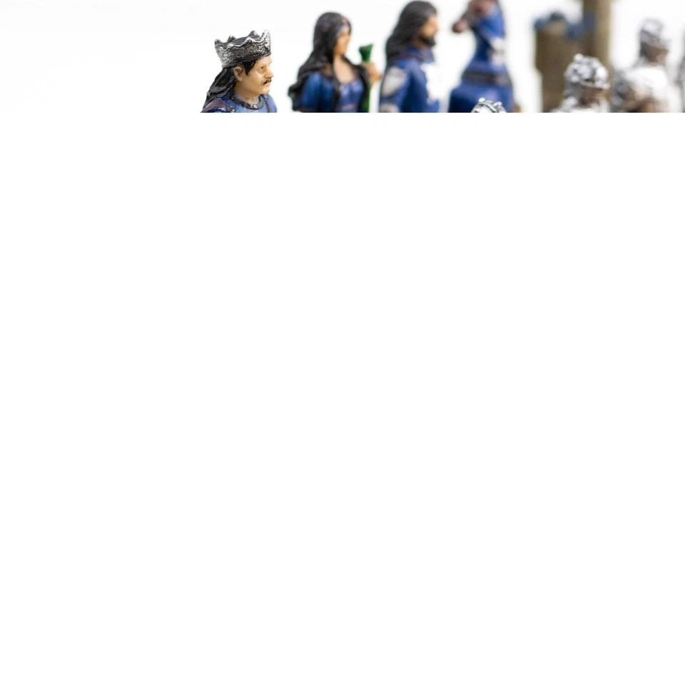 Italfama King Arthur Peint à la Main Échecs Ensemble Avec Board & Backgammon