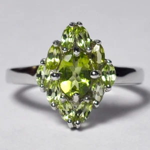 925 Sterling Silver Natural Peridot Womens Cluster Ring Size 6 - Picture 1 of 5