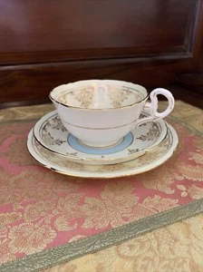 Royal Grafton bone china trio 6731 - Picture 1 of 5