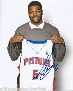DETROIT PISTONS JOSH SMITH SIGNED 8X10 PHOTO W/COA 2014 TEAM - Picture 1 of 1