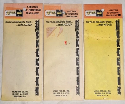 Atlas N Guage Scale Train Track New Old Stock Crossing Sections x3 ~ 20° 30° 45° - Image 1 of 3