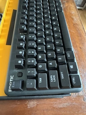 Fnatic Mini Streak RGB Wired Mechanical Keyboard Cherry MX Brown Switch - Image 1 of 4