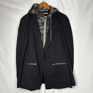 Tart Collections Women’s M Jamison Park Slope Hooded Blazer Black Camo - Picture 1 of 9