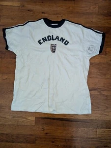 England White And Navy Ringer TShit. Size Large. NWT - Picture 1 of 4