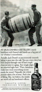 Pubblicità 1990 stampa vintage Jack Daniels Smooth Sippin' Tennessee Whiskey uomo barile - Foto 1 di 2