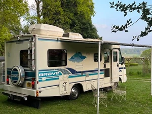 winnebago brave - Picture 1 of 24