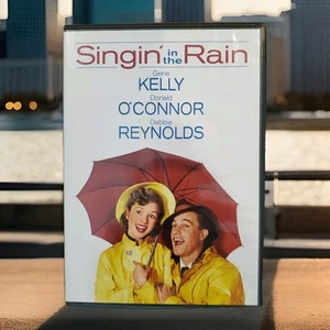 Singin in the Rain (DVD, 1952, 2-Disc Set, 60th Anniversary) Gene Kelly VGC - Picture 1 of 8