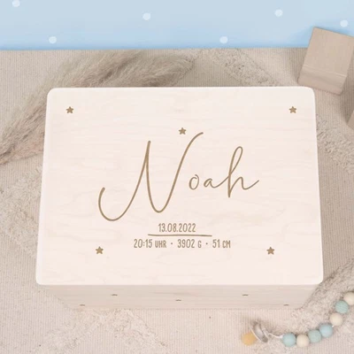 Personalisierte Erinnerungsbox Baby - Erinnerungskiste mit Namen Holz - Geschenk - Bild 1 von 4