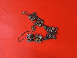 Collier ethnique. berbère traditionnel. - Foto 1 di 11