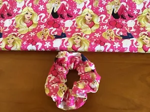 Barbie scrunchie - Picture 1 of 3