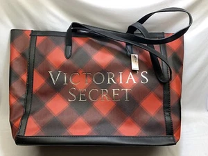 1 borsa tote Victoria's Secret Black Friday 2021 in nero e rosso - Foto 1 di 2