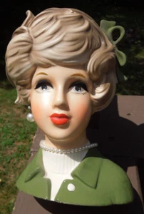 Napcoware / Napco Lady Head Vase C8497 Dark Teal Green Hair Bow & Dress - Picture 1 of 11