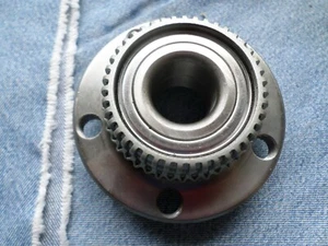 VAICO Rear Wheel Hub Bearing Assembly For 99-2005 VW Volkswagen golf 406.33000 - Picture 1 of 5