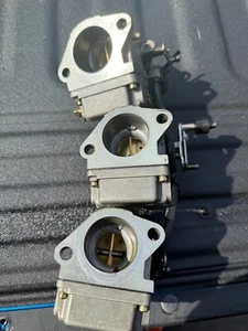 Mercury 50hp 2 stroke Carburators - Working - Picture 1 of 3