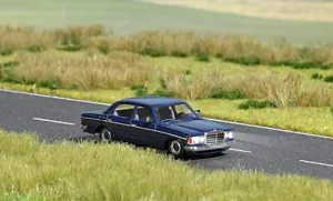 Busch 5661 - 1/87 / H0 Mercedes-Benz W 123 - Nuovo - Foto 1 di 1