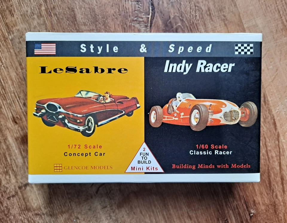 Glencoe MiniKits #03608 Classic Indy Racer & Concept Le Sabre Car