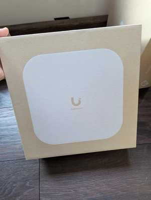 Ubiquiti UniFi E7 Access Point NEU - Bild 1 von 3