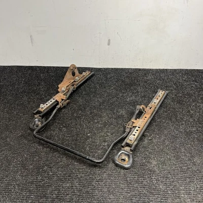 ☑️ TOYOTA SUBARU BRZ GR86 ASIENTO DEL CONDUCTOR DELANTERO IZQUIERDO MARCO INFERIOR RIEL OEM Foto 1 de 4