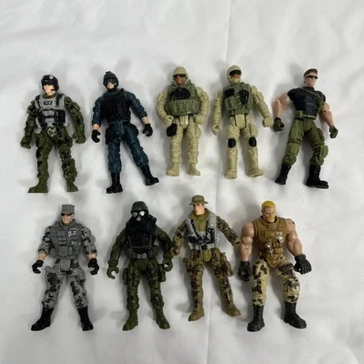 9 True Hero Sentinel S1 Military Soldier Action Figure Toys "R" Us Exclusive - Image 1 of 4