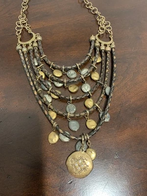 Collar Chicos en capas. Cobre y cuero único al por menor ($98) Foto 1 de 4