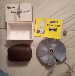 Vintage Ricoh Flash Unit BC605 with Original Box and Case - Picture 1 of 3