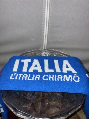 Adidas ITALIA FUTBOL BUFANDA ITALiA L’ITALIA CHIAMÒ Foto 1 de 4