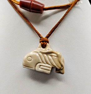 Vintage 90s Free Willie Necklace Movie Promo Merchandise with Original Chord 20" - Bild 1 von 8