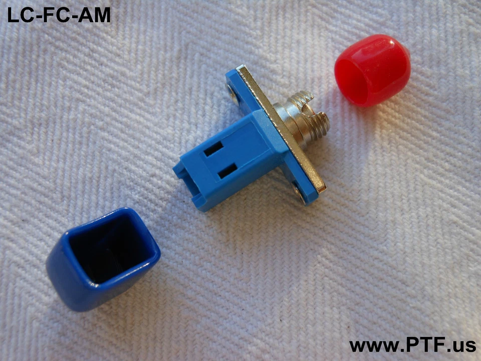 LC/FC Fiber Optic Mating Adapter MM Mating Sleeve - Image 1 of 1