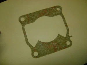 YAMAHA NOS OEM CYLINDER BASE GASKET 24X-11351-01 YZ125 1983-1985 - Picture 1 of 1