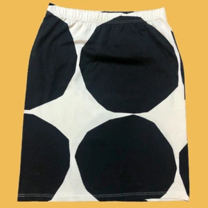 Falda Lápiz MARIMEKKO Algodón Tejido Estampado Kivet De Colección Negro Blanco Talla S/US 6 - Imagen 1 de 7
