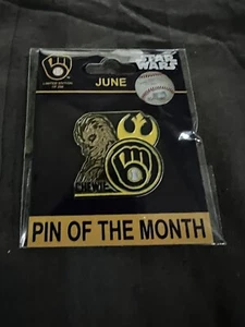 Star Wars Pin Of The Month Milwaukee Brewers Chewy Chewbacca Brand New Sold Out - Picture 1 of 1
