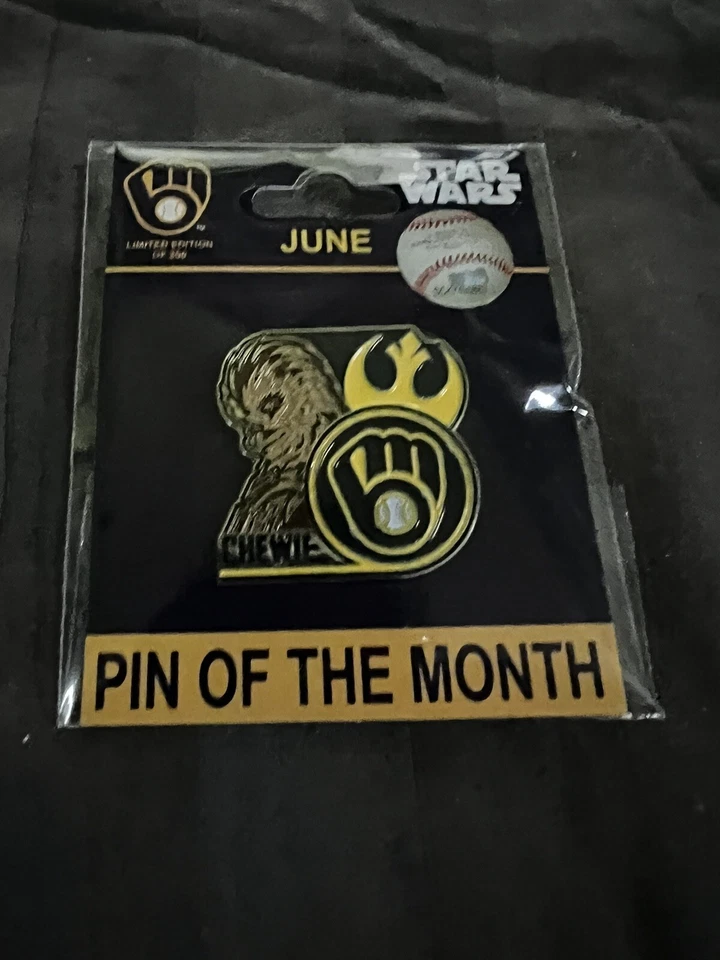 Star Wars Pin Of The Month Milwaukee Brewers Chewy Chewbacca Brand New Sold Out - Image 1 of 1
