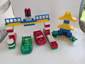 Lego Duplo 5819 Disney Cars - Tokyo Racing Lightning McQueen Carla Veloso  2011