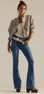 Free People W27 Penny Pull On Flare Jeans High Rise Medium Wash Bell Bottom - Picture 1 of 10