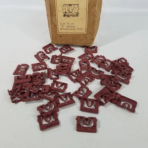 GM 1972-1975 A Body Windshield Trim Clips Lot of 43 G120 Metal - Bild 1 von 4