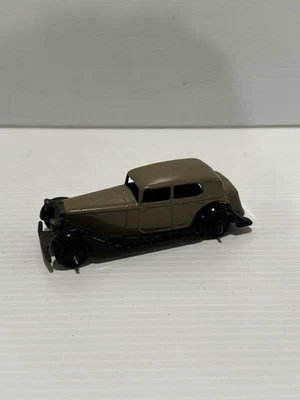 Dinky Toys Daimler Hecho en Inglaterra. Foto 1 de 4