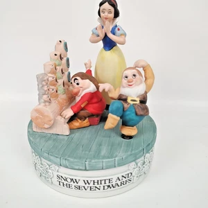 Disney Snow White & The Seven Dwarfs Musical Memories Music Box Limited Edition - Picture 1 of 16