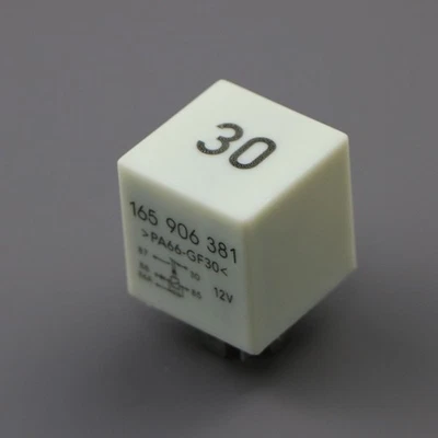 Relé de bomba de combustible #30 165906381 para VW Golf Jetta para AUDI A4 A6 cupé 100 Foto 1 de 4