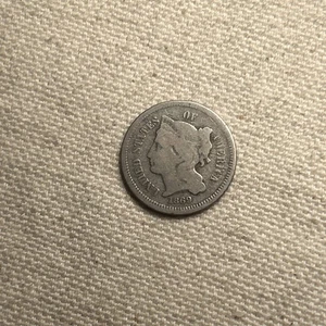 1869 United States 3 Cent Nickel - Picture 1 of 2