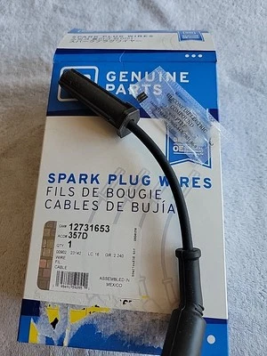 Cable de bujía genuino GM 2007-2020 Buick Cadillac Chevrolet GMC Yukon 12731653 Foto 1 de 4
