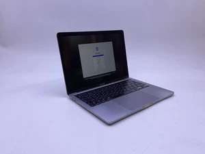 Apple MACBOOKPRO16,2 I7-1068NG7 16 GB RAM 512 GB English QWERTY UK - Picture 1 of 3