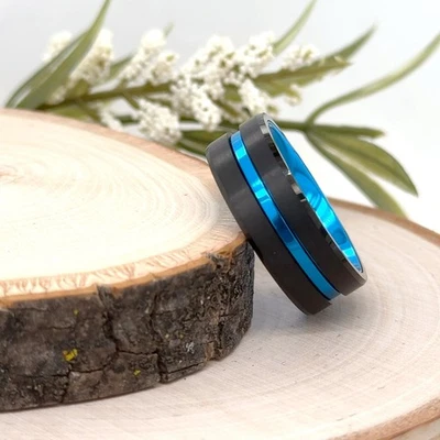 Anillo de tungsteno unisex de 8 mm con incrustación de cerámica azul y banda de acabado pulido Foto 1 de 4